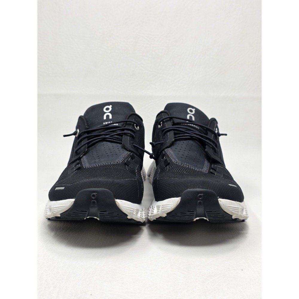 On Running Cloud 5 Womens Running Shoes Size 8.5 Black/White 59.98904 Pre-owned - Picture 8 of 10